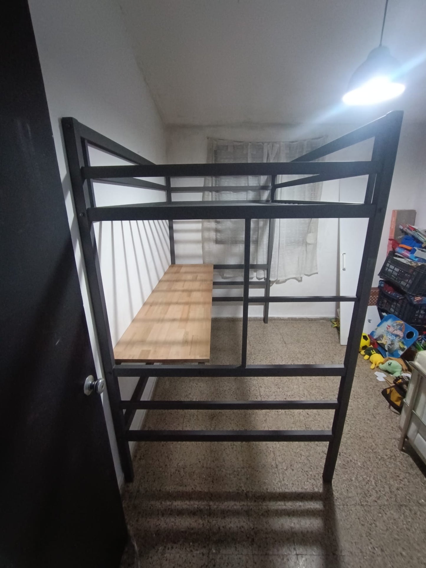 Cama alta modelo Chichen