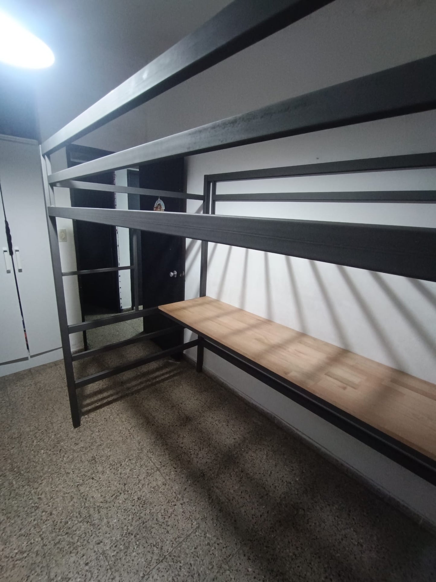 Cama alta modelo Chichen