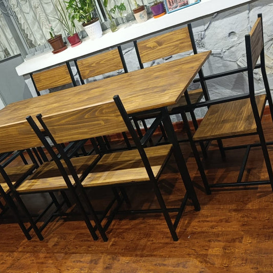 Juego de comedor Tudor