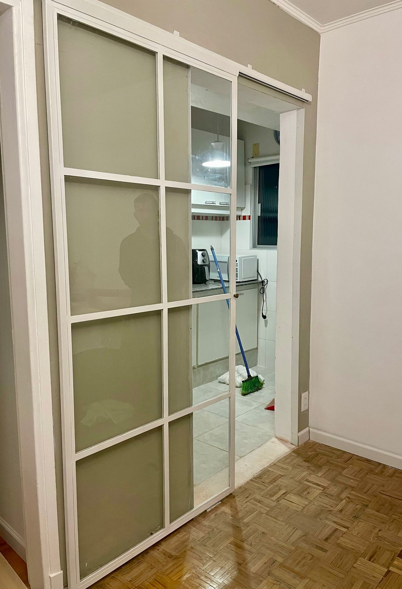 Puerta estilo granero