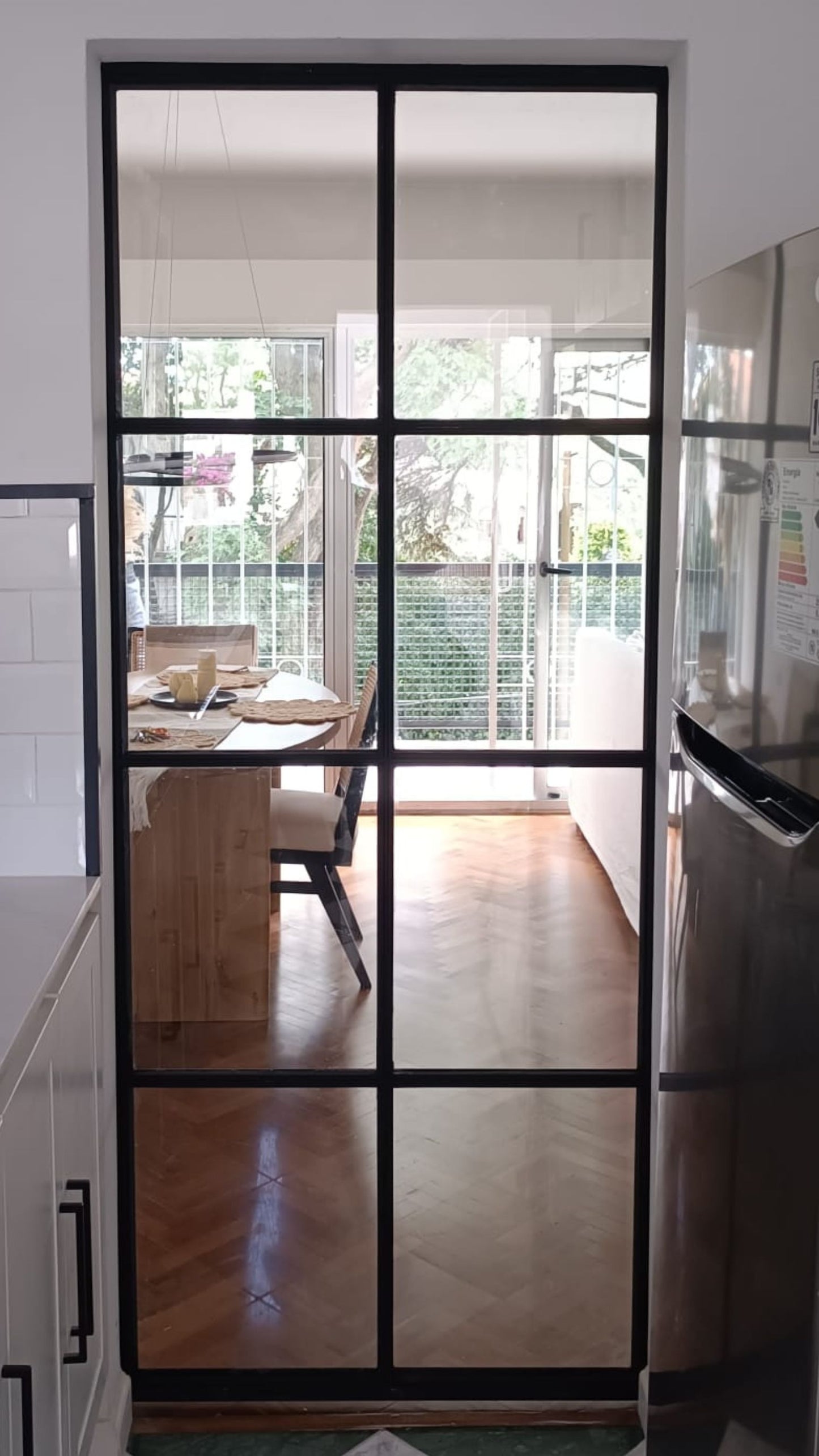 Puerta estilo granero