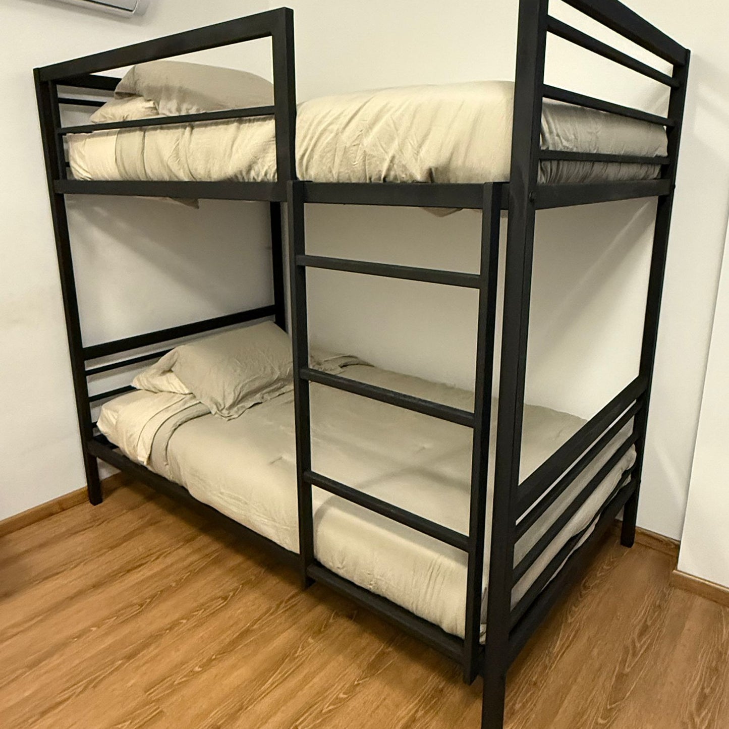 Cucheta modelo simple